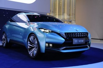 Prettiest pictures and the latest cars.
