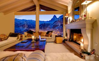 Images of rooms overlooking spectacular scenery.