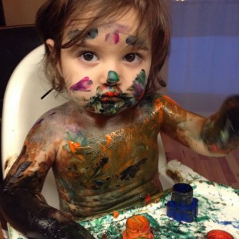 Funny photos of children's disasters when they're alone.
