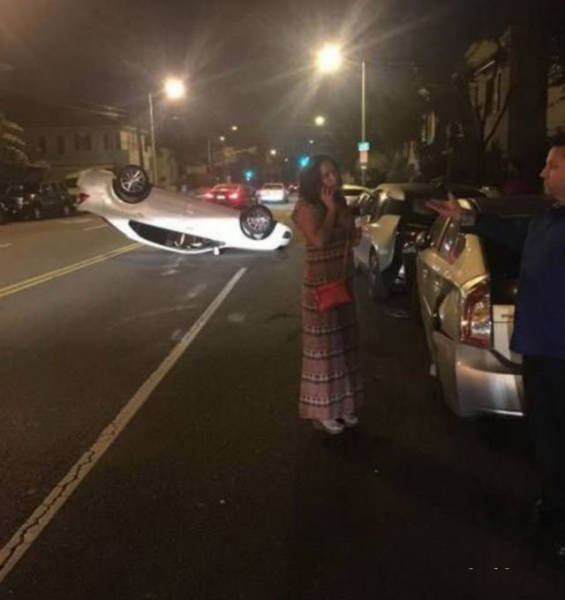صور كوارث البنات خلف مقود السيارة 