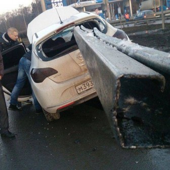 صور اشخاص نجو من الموت بأعجوبة