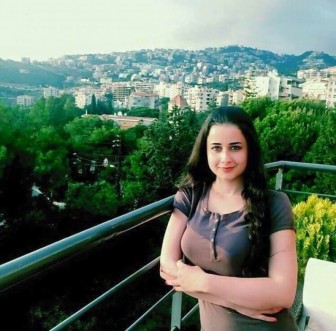 Imágenes de al-sa'di al-saadi, la actriz siria más bella