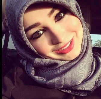 Pictures of sweet, sweet girls, beautiful veiled